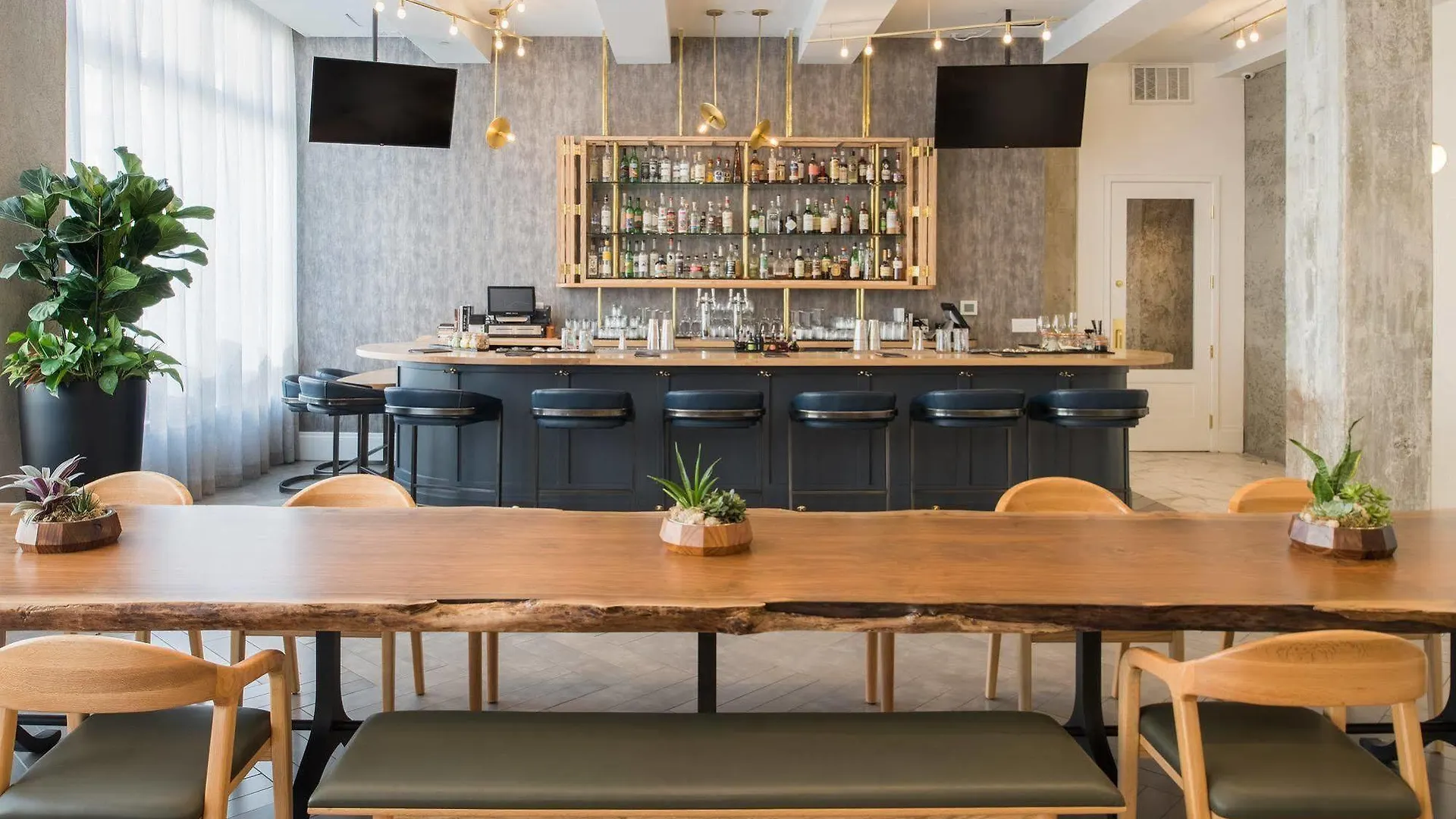 The Hi-Lo, Autograph Collection Hotel Portland